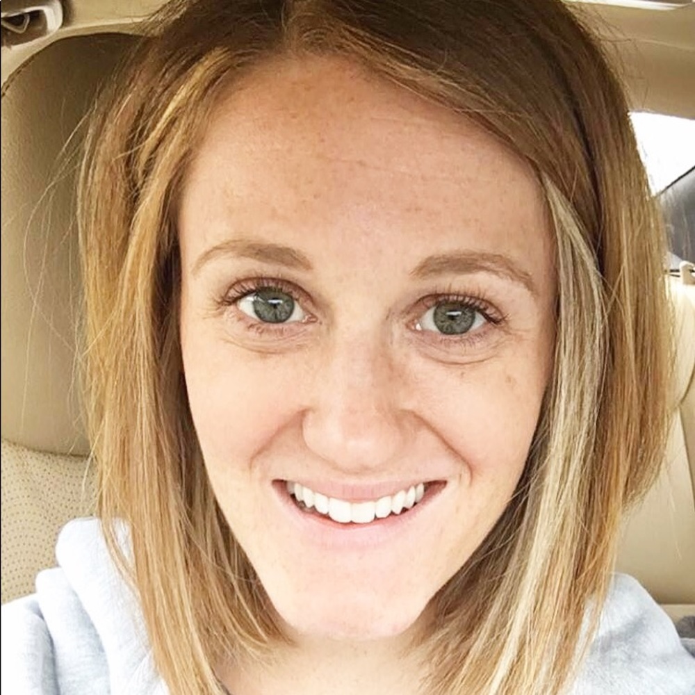 Meet your Posher, Christina